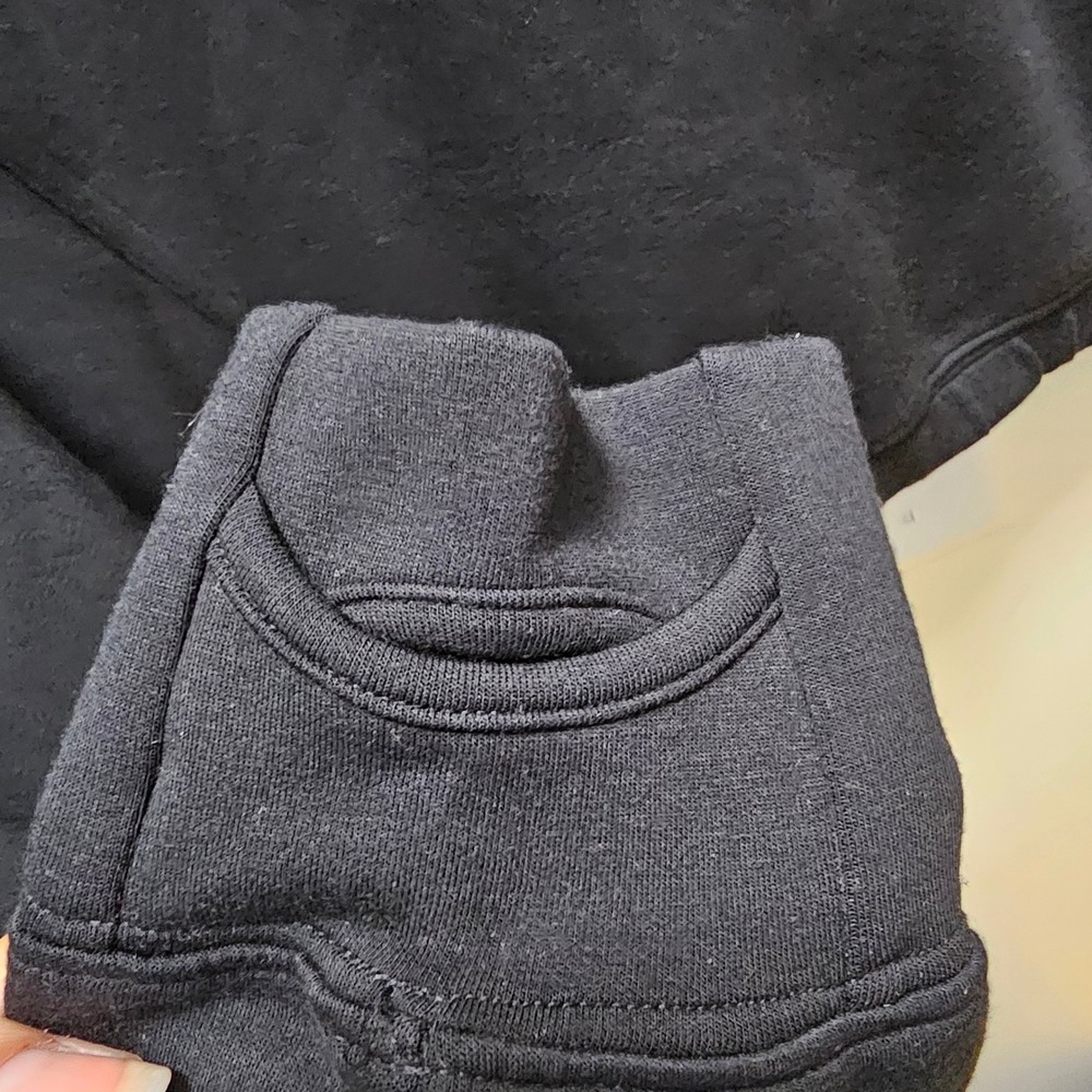 OFFLINE by Aerie Black Cropped Hoodie Thumbhole Cuffs Small Activewear - Picture 3 of 6